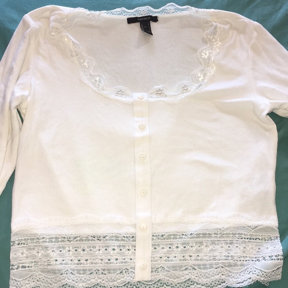 lace crop top